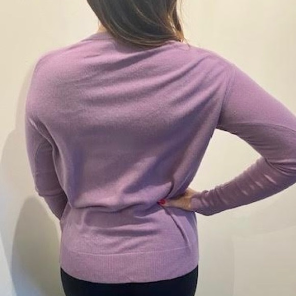 Vince Wool/Cashmere blend V Neck Sweater - Picture 2 of 4